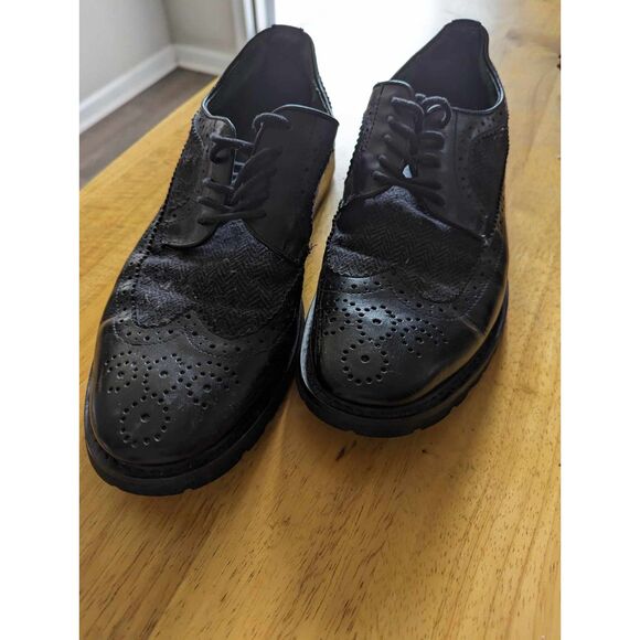 PreLOVEd| Black Leather Mens Wingtip Oxford| 'like" Dolce & Gabbana - Picture 1 of 4